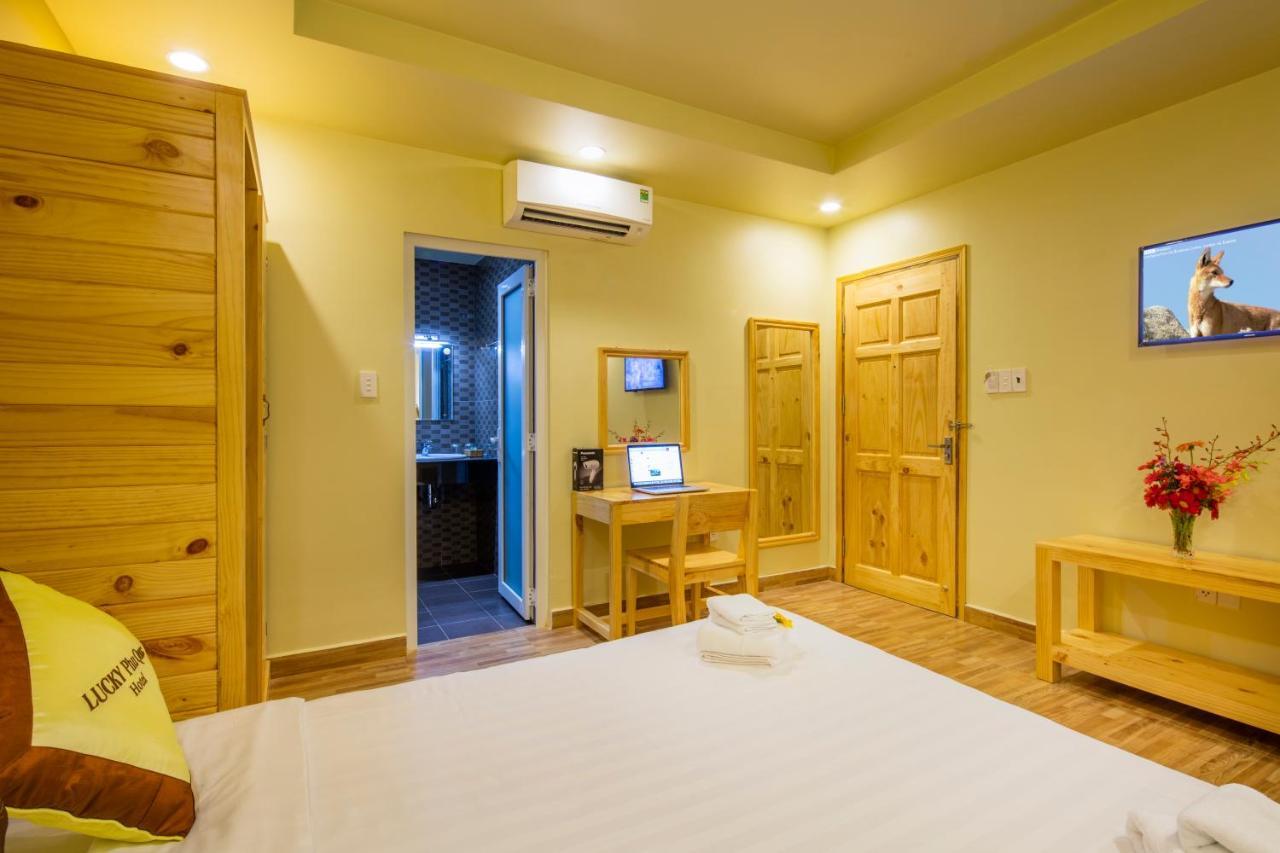 Lucky Phu Quoc Hotel Bagian luar foto