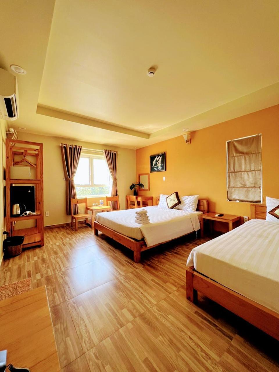Lucky Phu Quoc Hotel Bagian luar foto