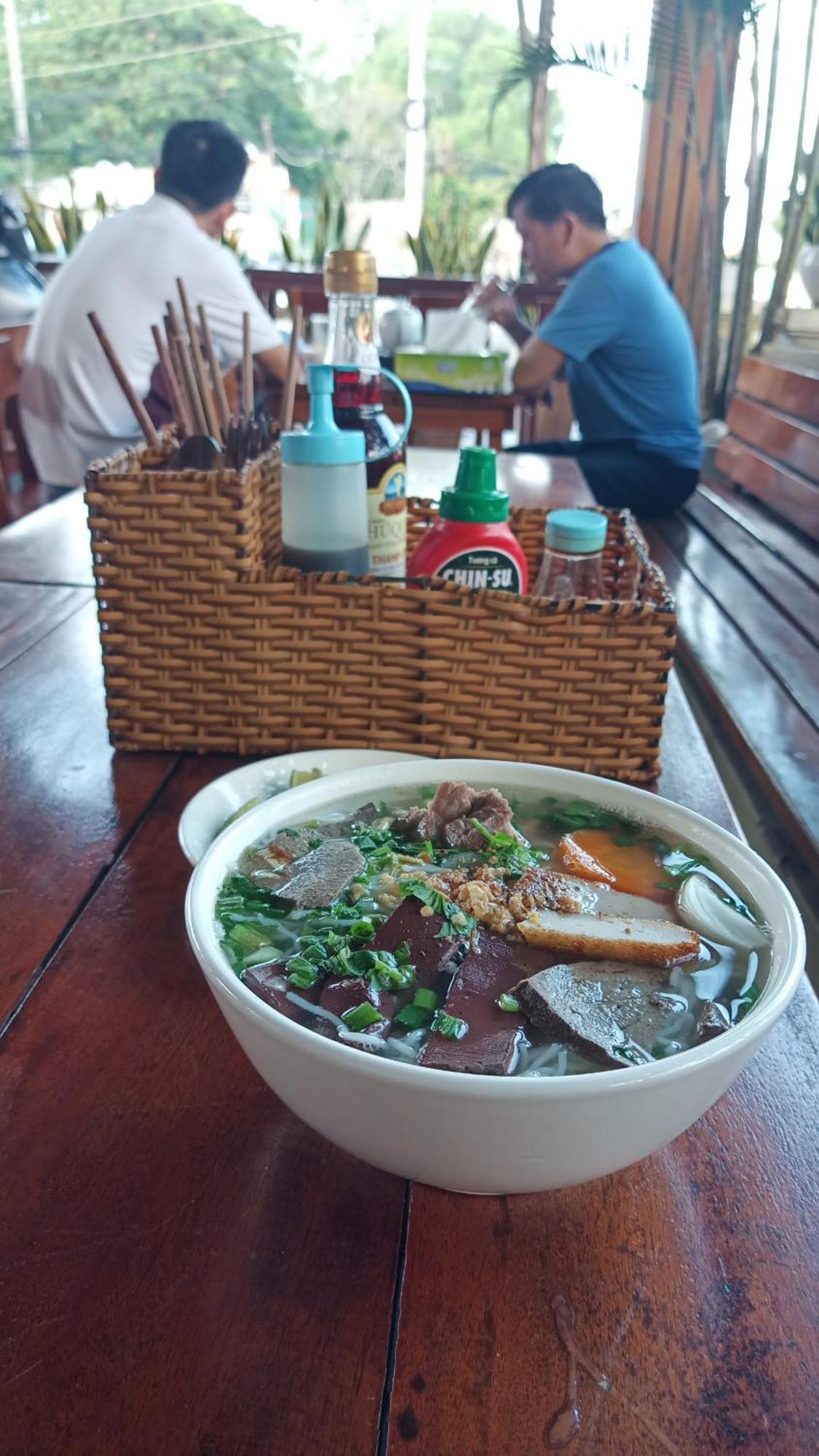Lucky Phu Quoc Hotel Bagian luar foto