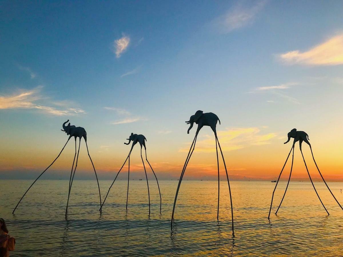 Lucky Phu Quoc Hotel Bagian luar foto